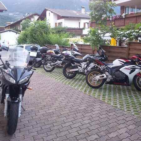 Bed&Breakfast Pension Hilpold Lana Exterior foto