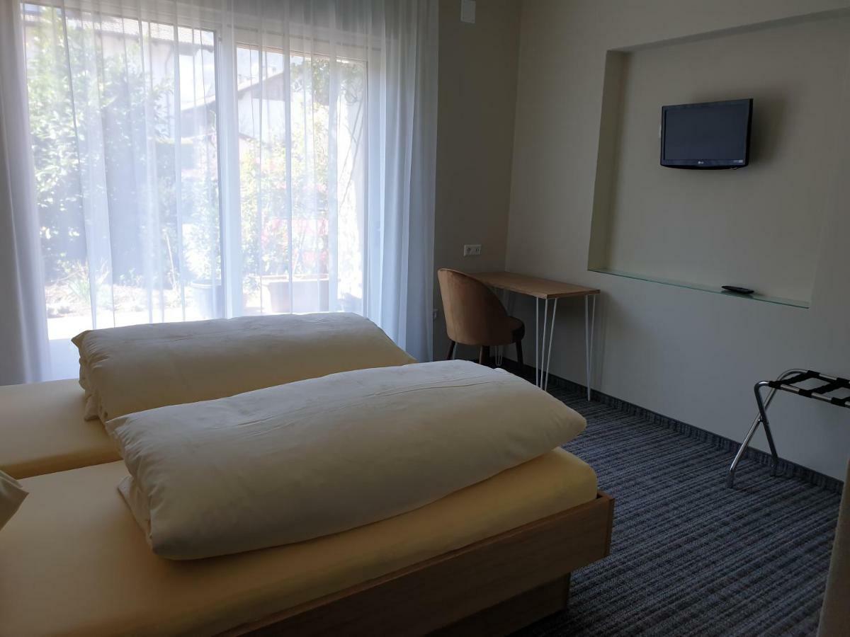Bed&Breakfast Pension Hilpold Lana Exterior foto